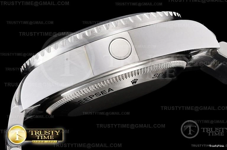 0401 ROLSD093 – Deep Sea Dweller Black Contemporary 1015